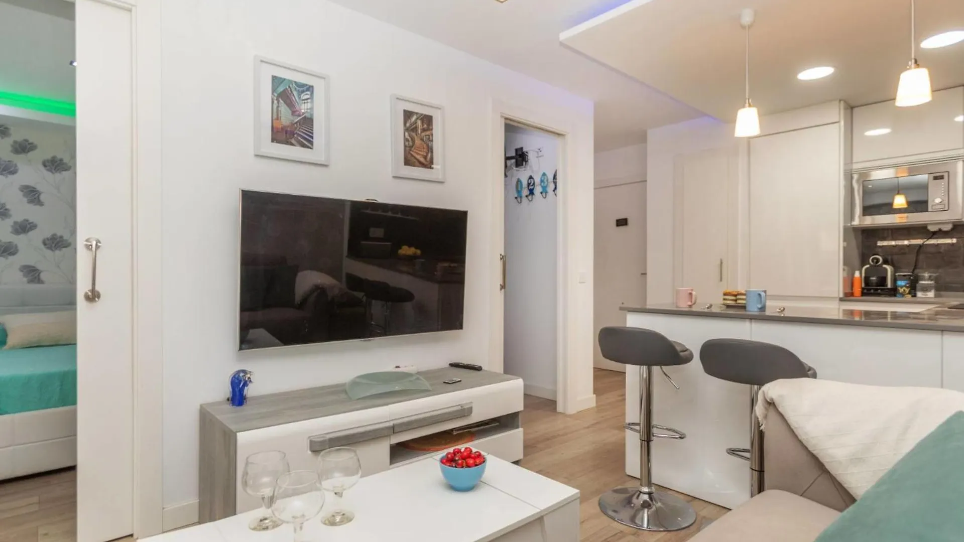 Apartment Leon By Interhome Λορέτ Ντε Μαρ